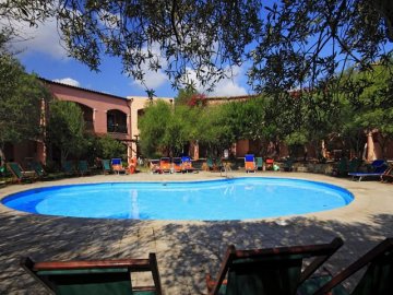 sardinie - appartementen met zwembad - sardinia4all.jpg