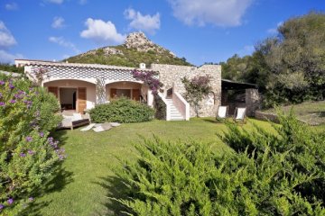 villa sardinie - vakantiehuizen aan zee (1).jpg