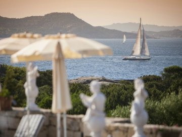 vakantie sardinie - hotel grand relais dei nuraghi - baja sardinia (1).jpg