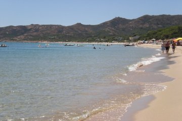 appartement sardinie aan zee - la pineta in santa margherita di pula (3).jpg