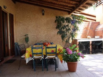 vakantiehuis-santa-margherita-di-pula-villa-ortensia (5).jpg