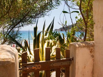 sardinie-villa-smilax-aan-zee (5).jpg