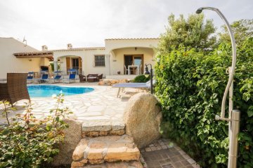 villa-dei-pini-sardinie (4).jpg