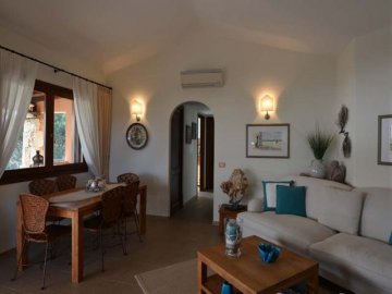 vakantiehuis-villa-clara-sardinie (3).jpg