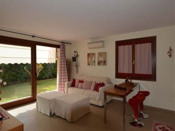 sardinie-vakantiehuis-aan-zee (1).jpg
