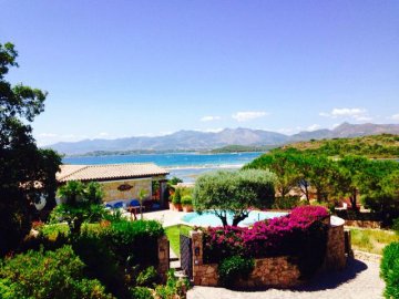 noord-sardinie-vakantiehuis-met-zwembad.jpeg