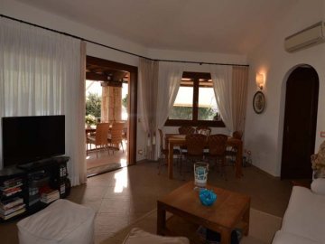 vakantiehuis-villa-clara-sardinie (4).jpg