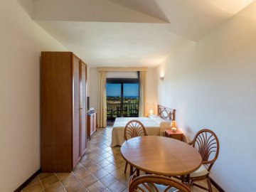 appartementen in porto san paolo - sardinie (4).jpg
