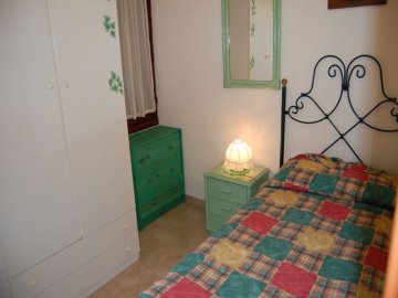 sardinie-vakantiehuisje-voor-vier-tot-zes-personen (9).jpg