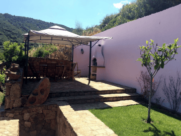 tuin-rondom-villa-mariposa-op-sardinie (3).png