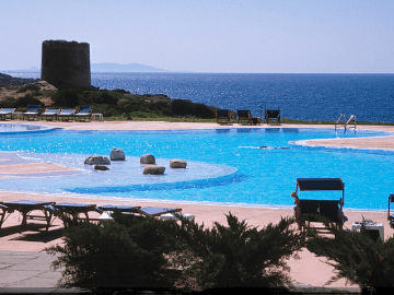 hotel-torreruja-isola-rossa-sardinia4all (9).png