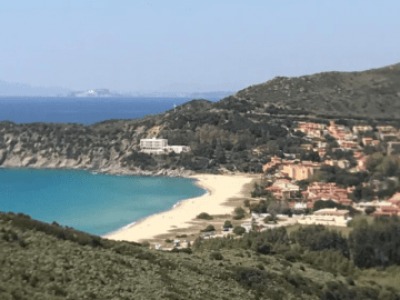 baai van solanas - sardinie - sardinia4all.png