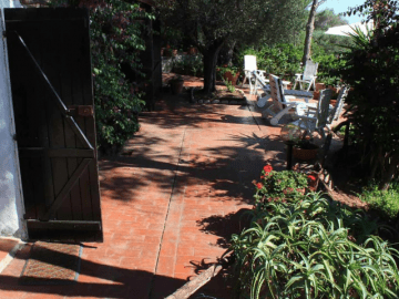 vakantiehuisje sardinie met zeezicht - casa delfino (1).png
