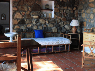 vakantiehuisje sardinie met zeezicht - casa delfino (4).png