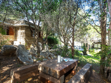 vakantiehuis sardinie - villa smeralda met zwembad (8).png