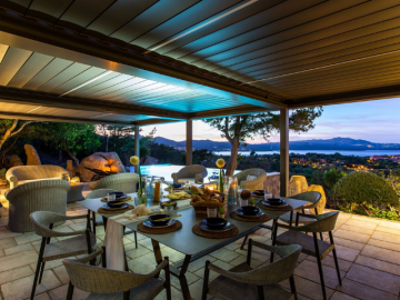 vakantiehuis sardinie - villa smeralda met zwembad (1).png