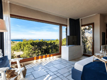 vakantiehuis sardinie - villa smeralda met zwembad (40).png