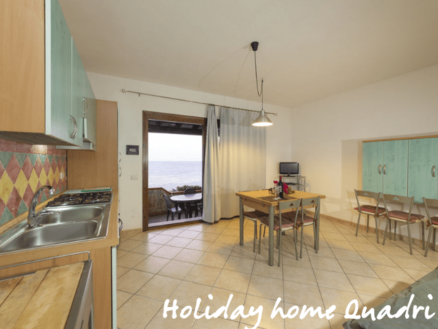 quadri vakantiehuisjes in porto corallo, sardinie (8).png