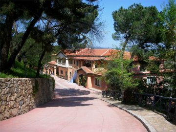 Hotel Su Lithu - Bitti - Nuoro - Sardinië