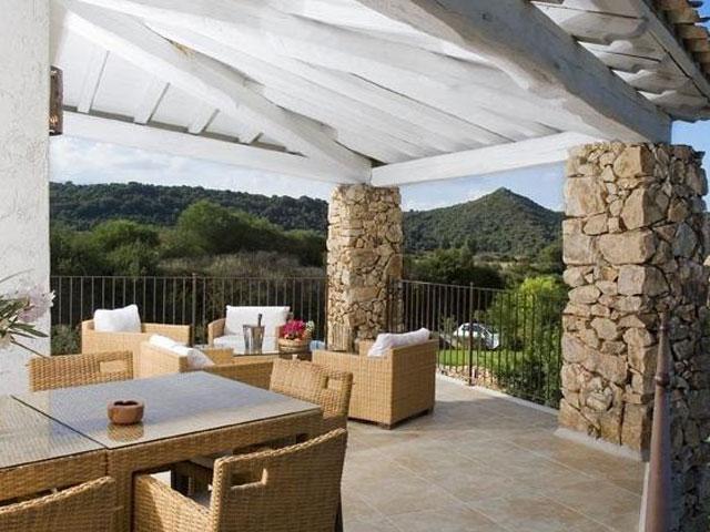 Villa in Villas Resort - Luxe vakantiehuizen met zwembad in Costa Rey - Sardinie (1)